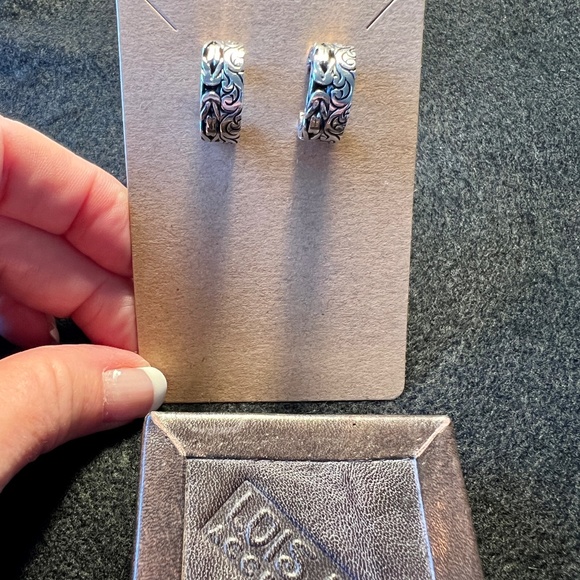 Lois Hill Hand Carved Scroll Chunky Post Hoop Earrings Sterling Silver 6" Drop - Picture 13 of 17